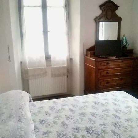 Apartament Serenity Schignano (Como)